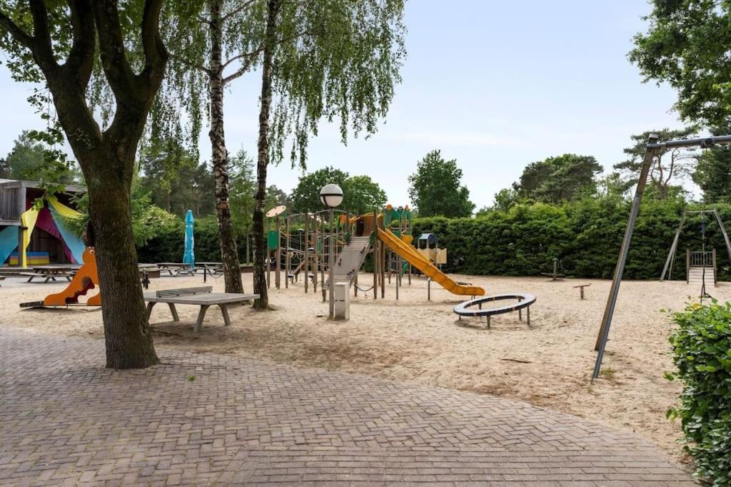 Villa De Blije Wereld Otterlo Exterior foto